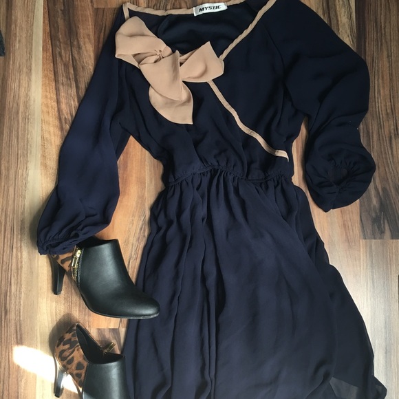 Mystic Dresses & Skirts - Mystic Navy  Blue Sheet Dress With Taupe Bow
